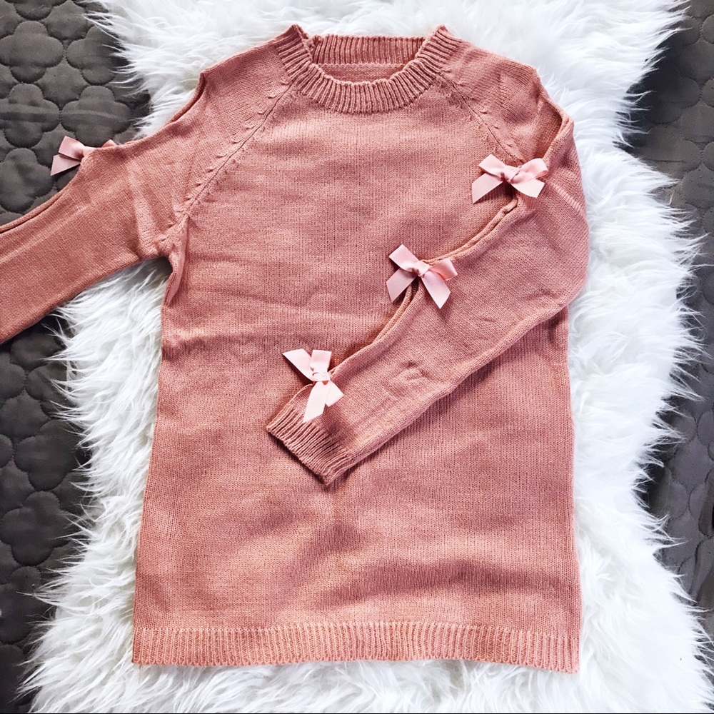 🎀 NEW • 🎉HP🎉 • Bow Sleeve Sweater • - Picture 4 of 8